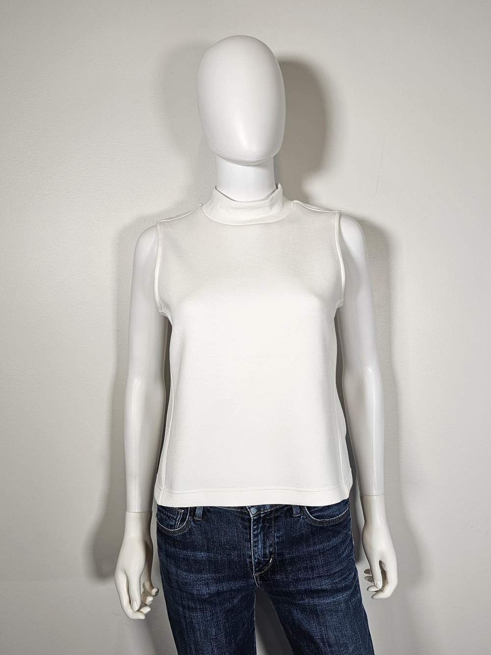 SPANX White Mock Neck Sleeveless Top Sz S